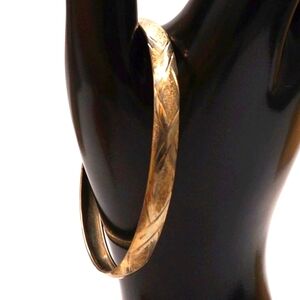 Vintage Harlequin Geometric X's Silver Textured Bangle 7.25"